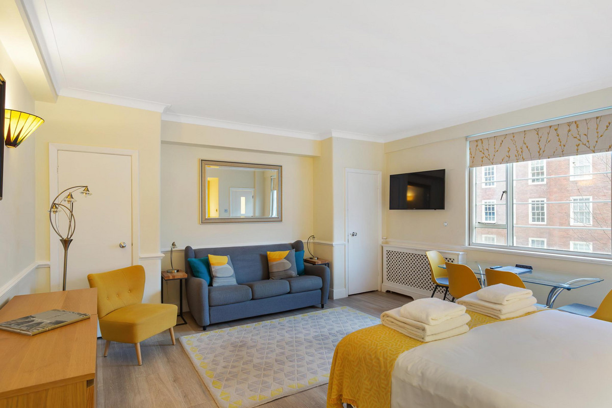 Sloane Avenue
